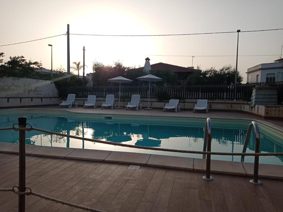 La Riva Hotel Lido di Noto Luaran gambar
