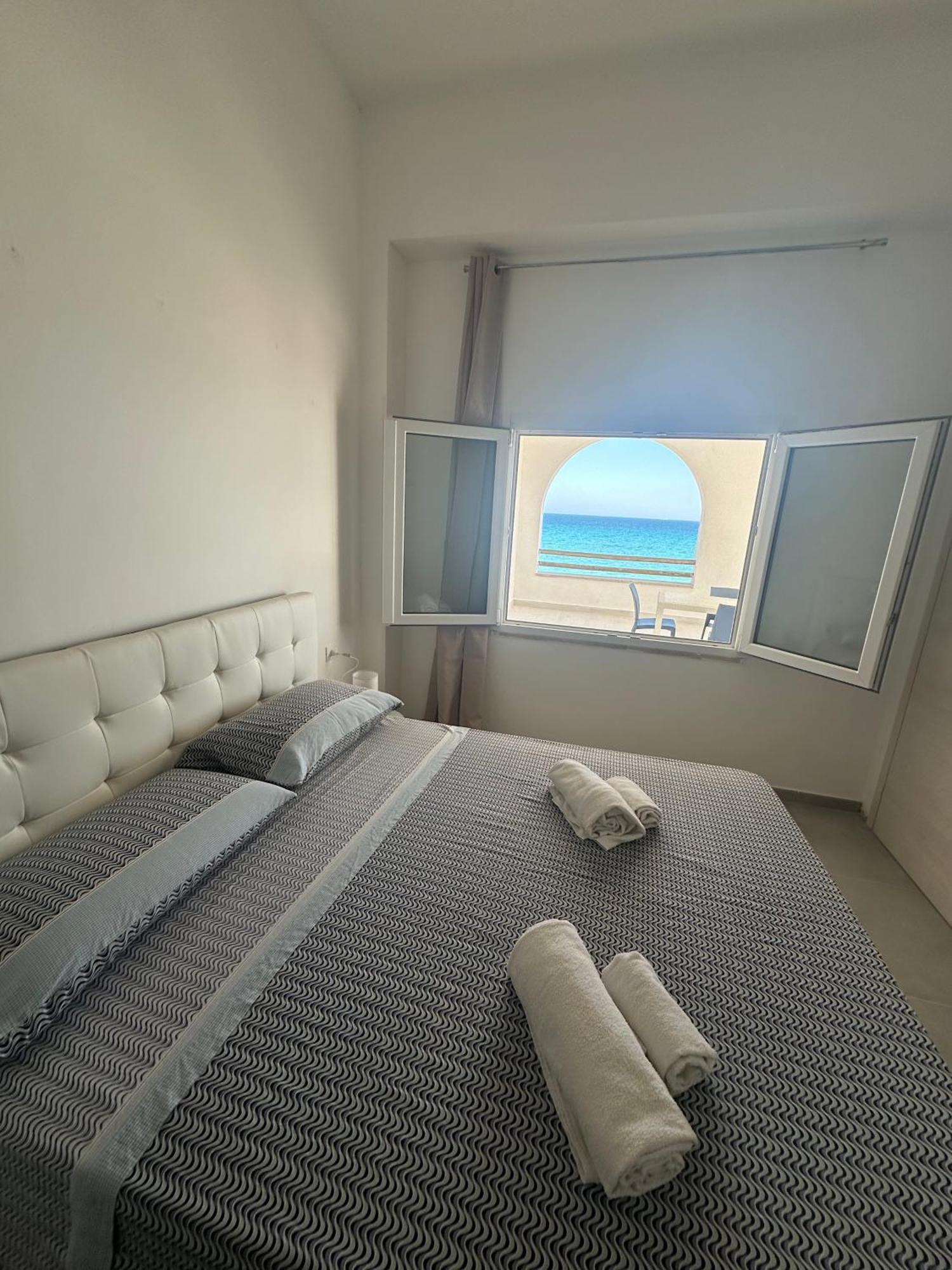 La Riva Hotel Lido di Noto Luaran gambar